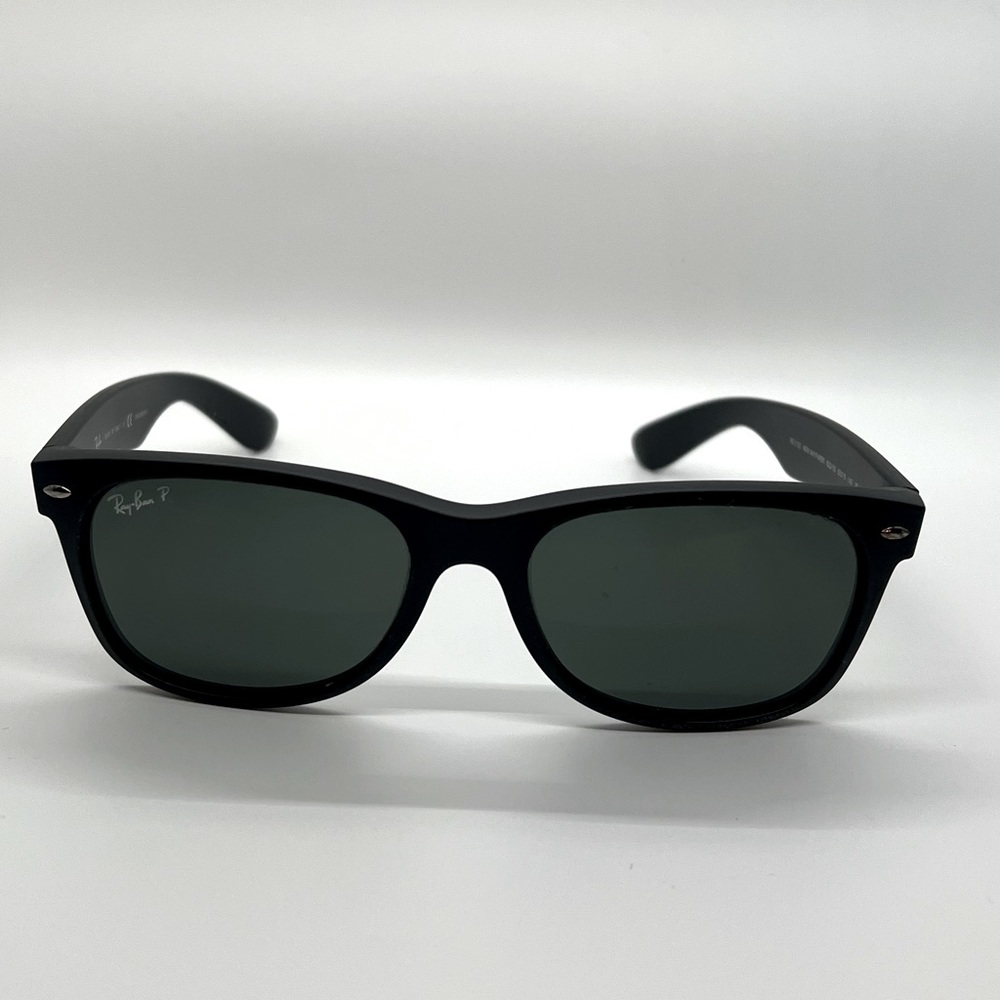 Ray-Ban New Wayfarer Sunglasses RB2132
